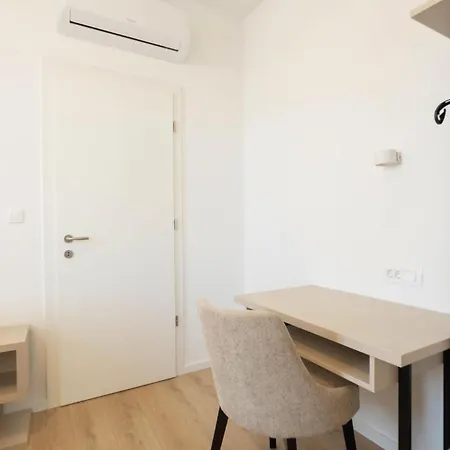 Apartment Gorgeous In With Kitchen *