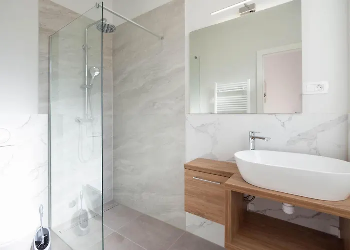 3 Bedroom Gorgeous In *