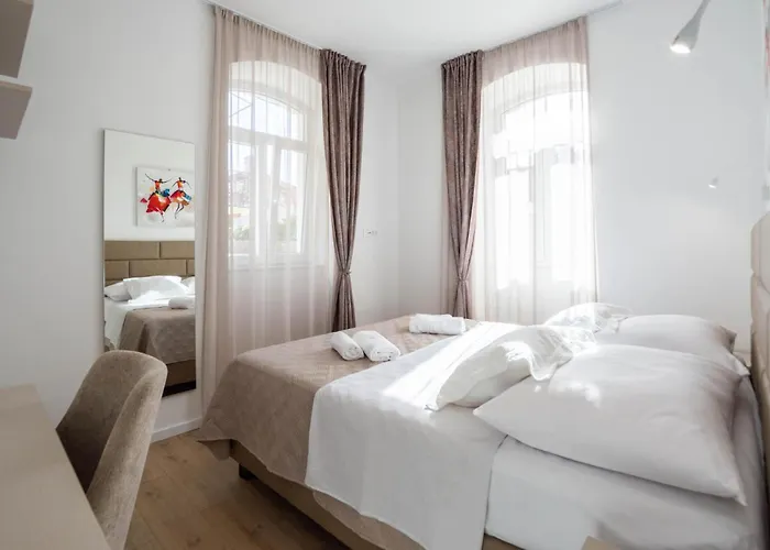 3 Bedroom Gorgeous In Split