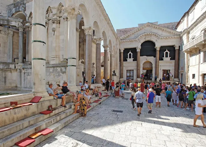 Apartament 3 Bedroom Gorgeous In